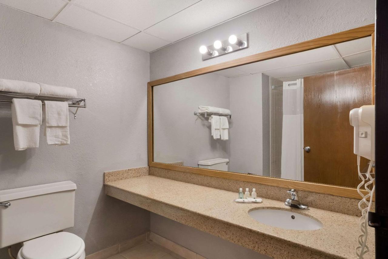 Quality Inn Alice Esterno foto